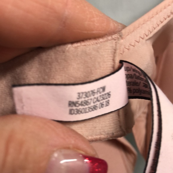 Victoria’s Secret T-shirt push-up full coverage 32DD convertible dusty pink bra - Picture 7 of 13